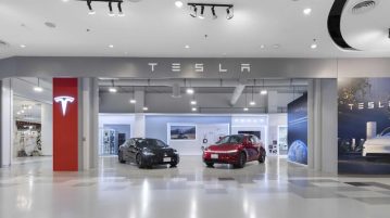Tesla Experience Center เซ็นทรัลเวสต์เกต เปิดแล้ววันนี้